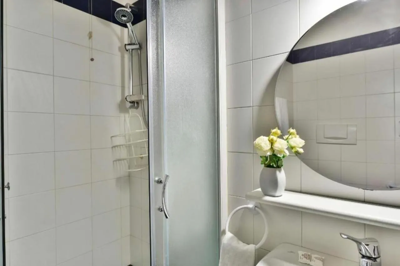 Daire Como By Halldis Milano